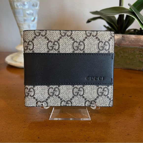 NEW Gucci Bifold Wallet Coated Canvas and Leather - Picture 1 of 10